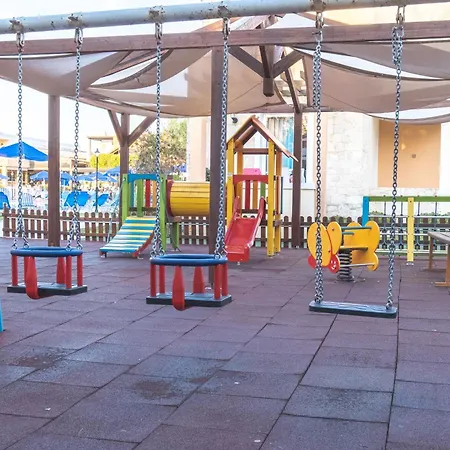 Chrispy Waterpark Kolimvárion