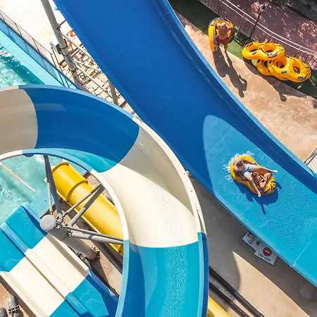 Resort Chrispy Waterpark